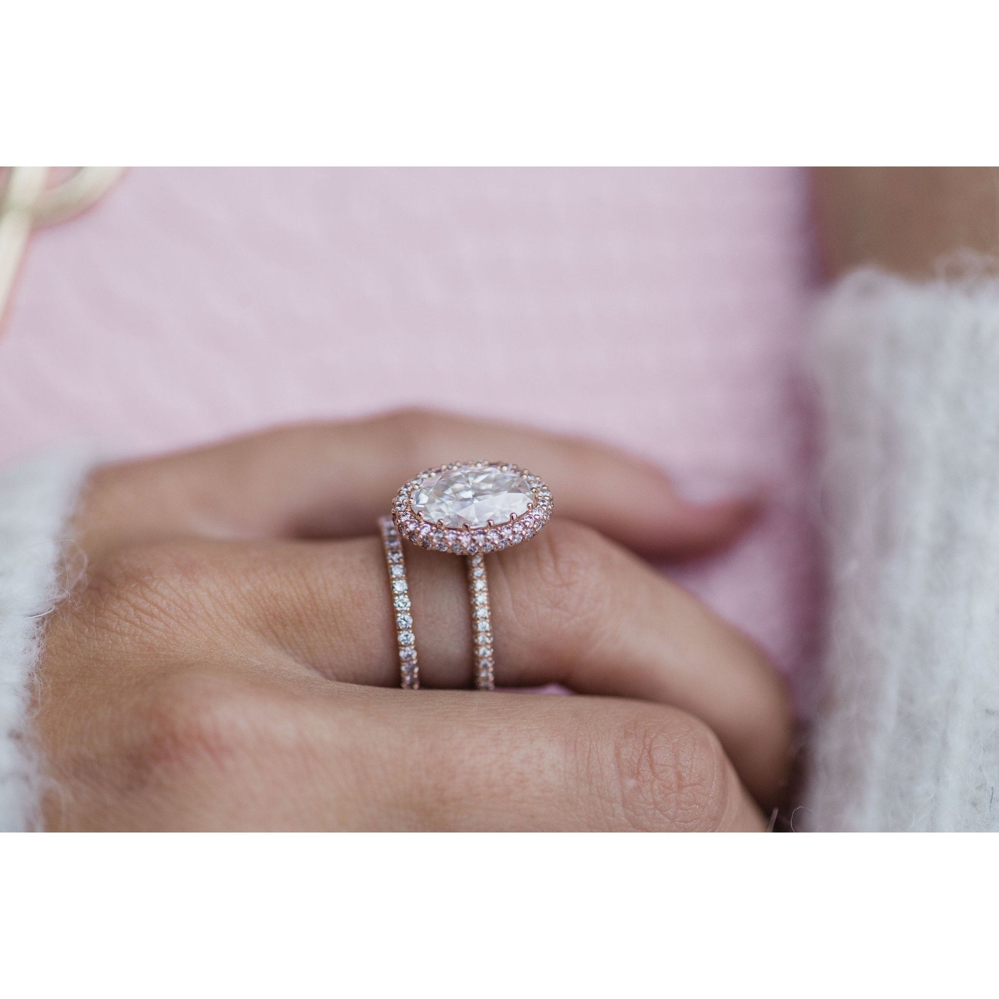3.90 CT Oval Halo & Pave Moissanite Engagement Ring - farrellouise