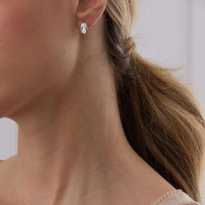0.14 TCW Round Moissanite Diamond Huggie Earrings - farrellouise