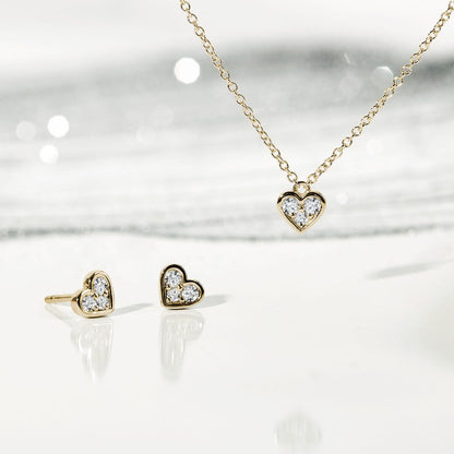0.60 TCW Round Moissanite Diamond Heart Shaped Pendent Necklace - farrellouise