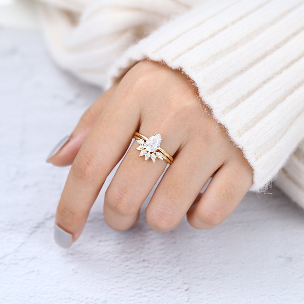 1.50 CT Pear Moissanite Solitaire Bridal Ring Set - farrellouise