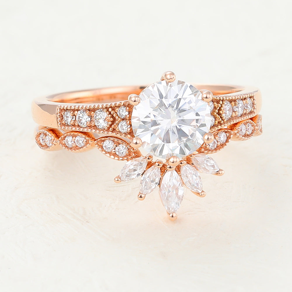 1.0 CT Round Moissanite Milgrain Bridal Ring Set - farrellouise