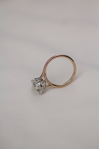 4.50 CT Pear Solitaire Bridge Moissanite Engagement Ring - farrellouise