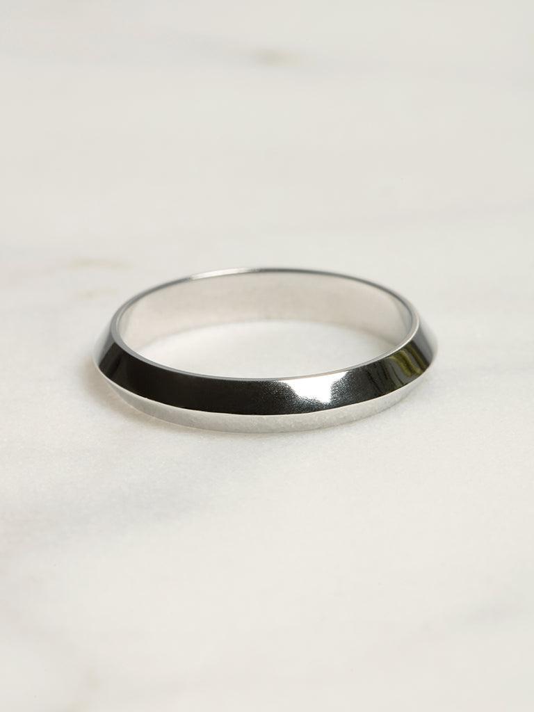 Polished Finish Classic Men's Wedding Band - farrellouise