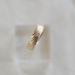 Yellow Gold Men's Wedding Band with wave like texture - farrellouise
