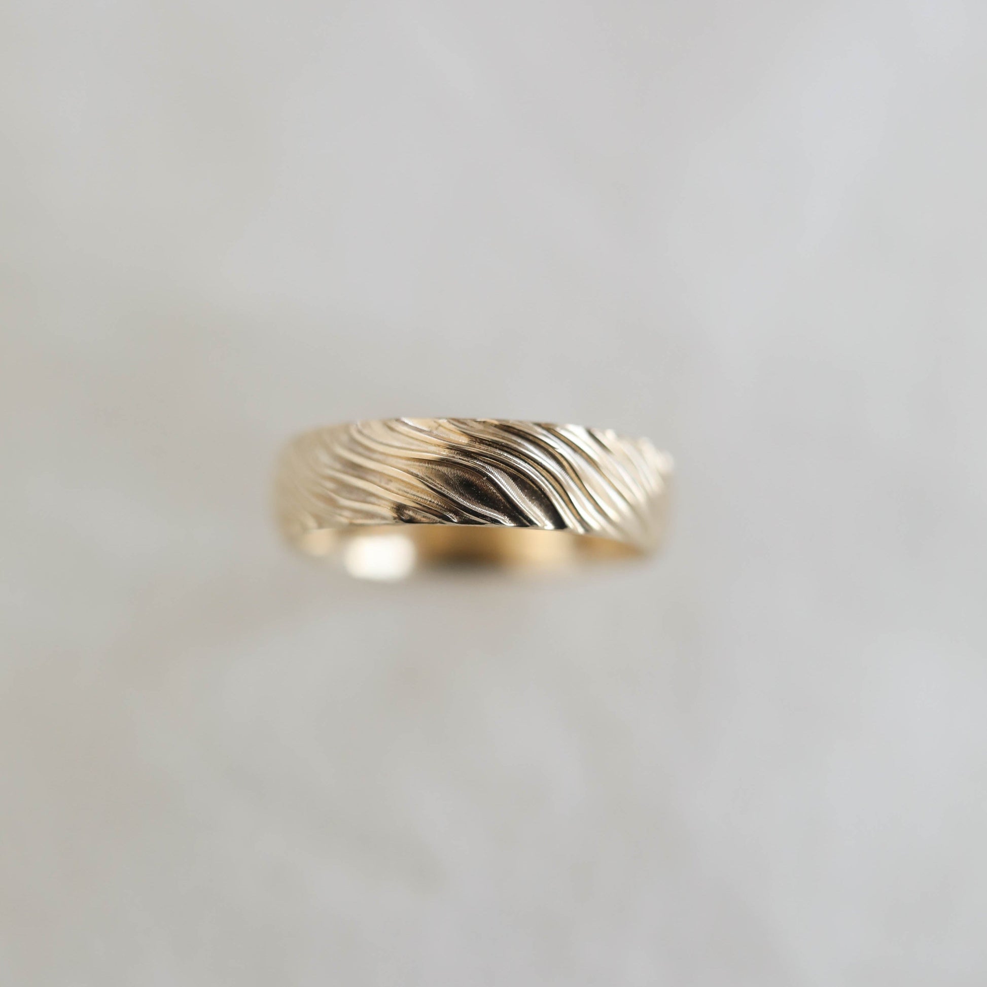 Yellow Gold Men's Wedding Band with wave like texture - farrellouise