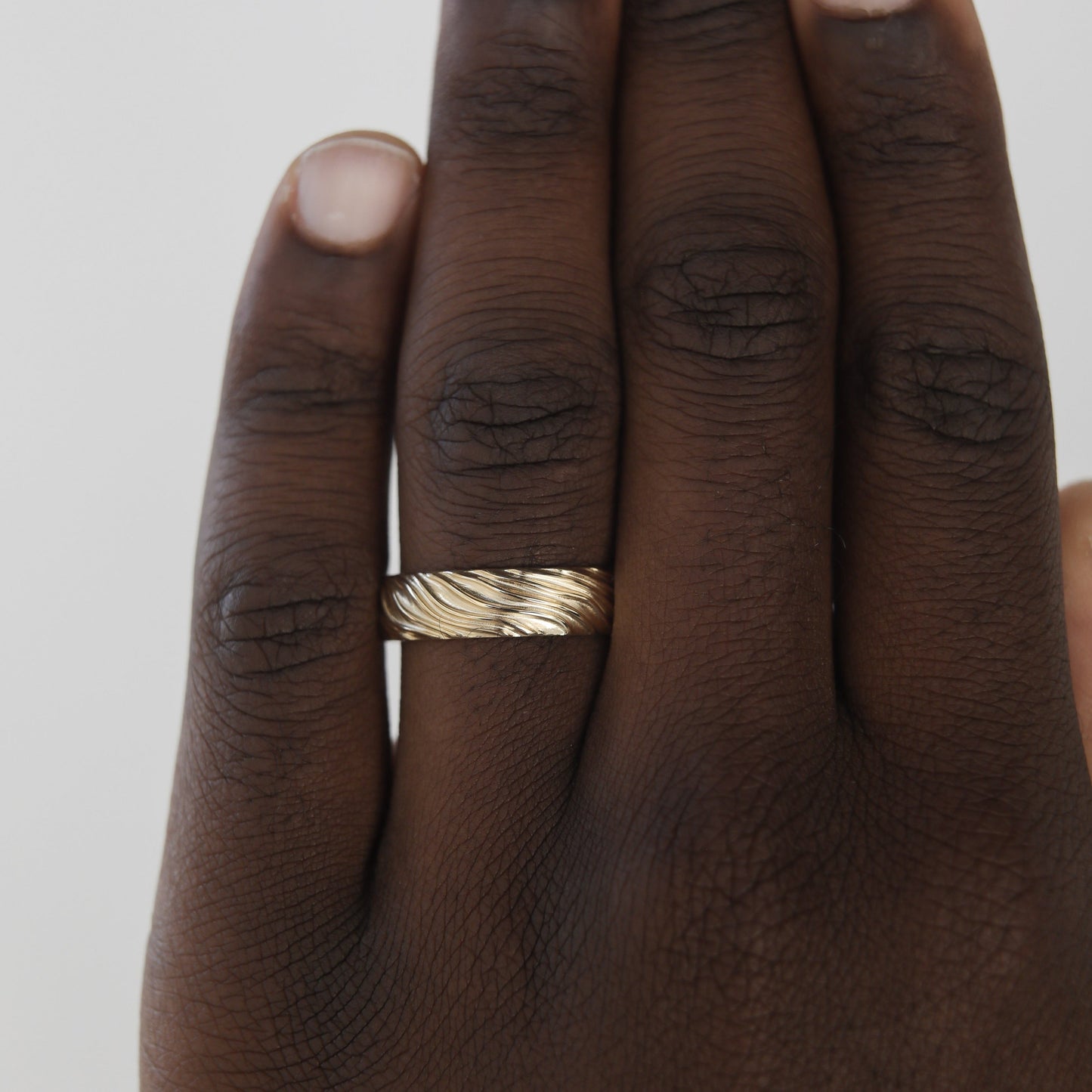 Yellow Gold Men's Wedding Band with wave like texture - farrellouise