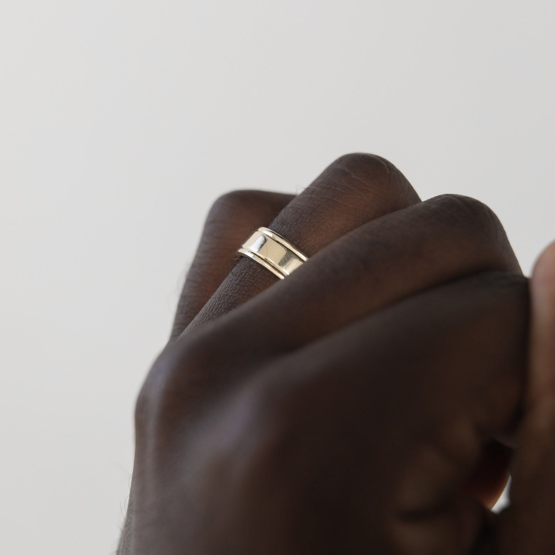 High-Polish Finish Regular Yellow Gold Men's Band - farrellouise