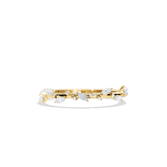 0.25 TCW Round Leaf Style Wedding Band