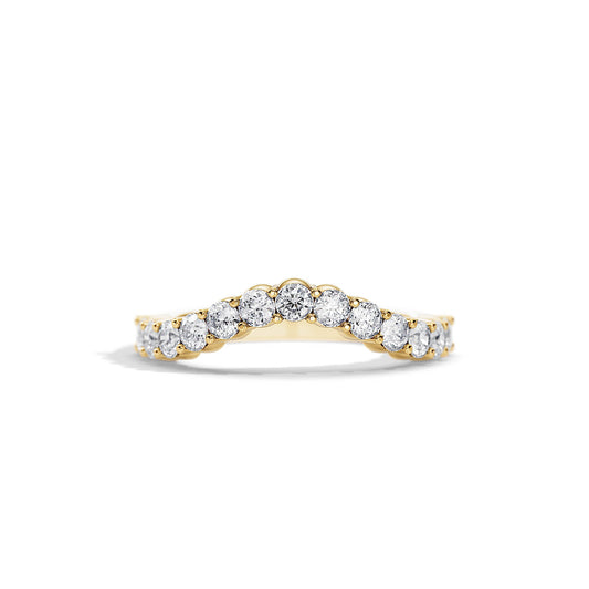 0.8 TCW Round Curved Moissanite Wedding Band
