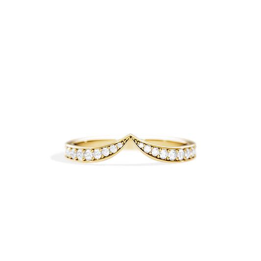0.30 TCW Round Curved Style Wedding Band