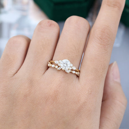 0.88 CT Round Moissanite Cluster Bridal Ring Set - farrellouise