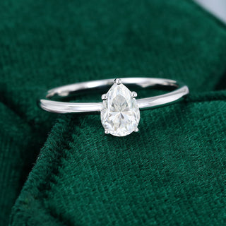 1.0 CT Pear Shaped Moissanite Solitaire Engagement Ring - farrellouise