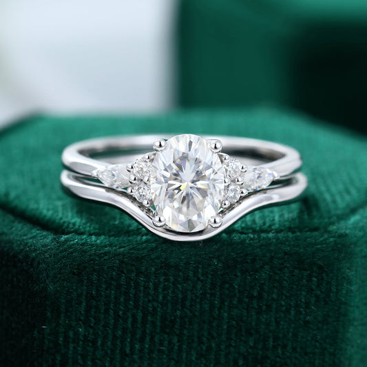 1.33 CT Oval Moissanite Cluster Bridal Ring Set - farrellouise