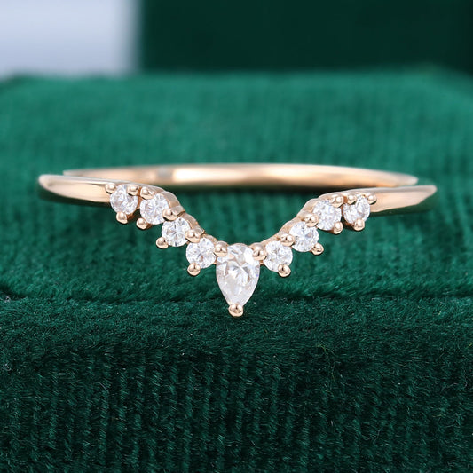 0.15 CT Round & Pear Moissanite Curved Wedding Band - farrellouise