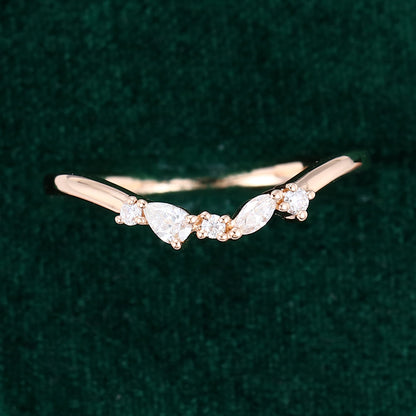 0.30 CT Round, Pear & Marquise Moissanite Curved Wedding Band - farrellouise