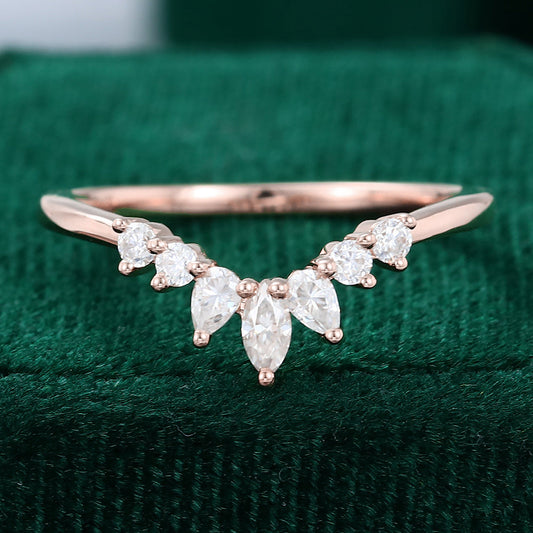 0.27 Round, Pear & Marquise Moissanite Curved Wedding Band - farrellouise
