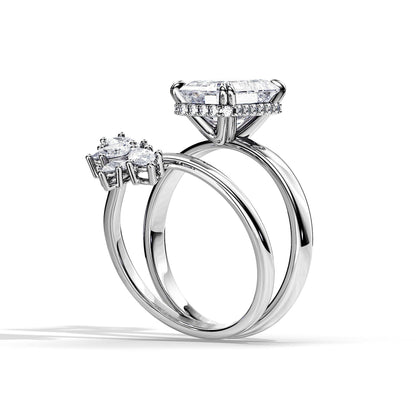 2.5 CT Emerald Moissanite Hidden Halo Bridal Ring Set