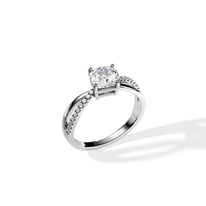 1.0 CT Round Cut Moissanite Split Shank Engagement Ring