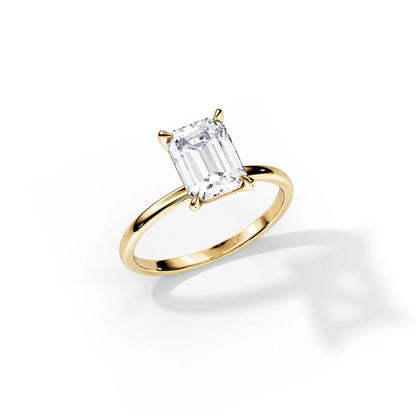 2.50 CT Emerald Solitaire Moissanite Engagement Ring