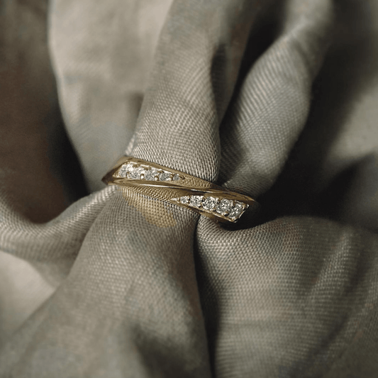 Spiral Classic Wedding Band For Men - farrellouise