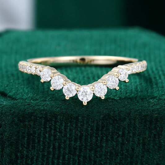 0.37 Round Moissanite Curved Wedding Band - farrellouise