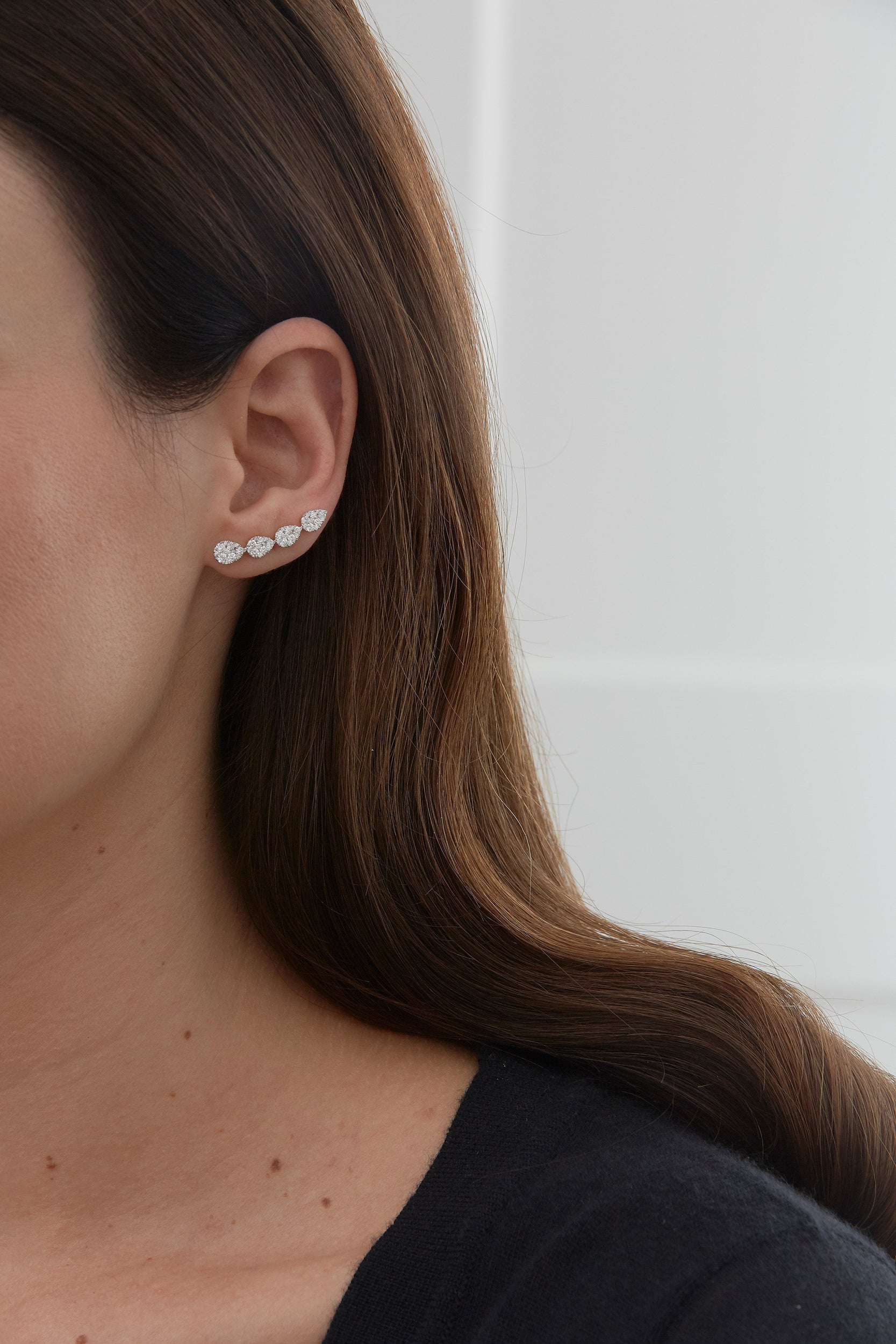 0.64 TCW Round Moissanite Diamond Ear Crawler Earrings - farrellouise