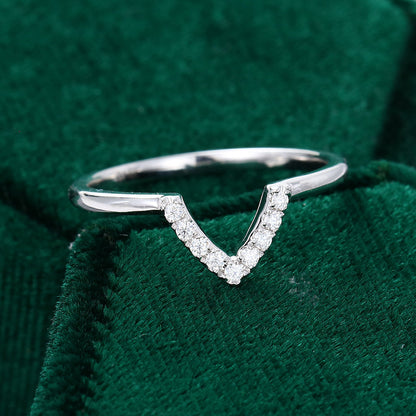 0.09 CT Round Moissanite V-Shaped Wedding Band - farrellouise
