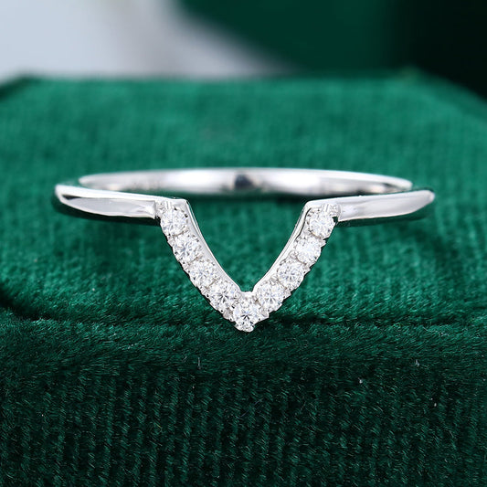 0.09 CT Round Moissanite V-Shaped Wedding Band - farrellouise