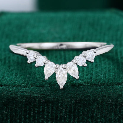 0.27 Round, Pear & Marquise Moissanite Curved Wedding Band - farrellouise