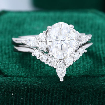 1.33 CT Oavl Moissanite Cluster Bridal Ring Set - farrellouise