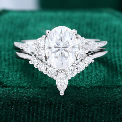 1.33 CT Oavl Moissanite Cluster Bridal Ring Set - farrellouise