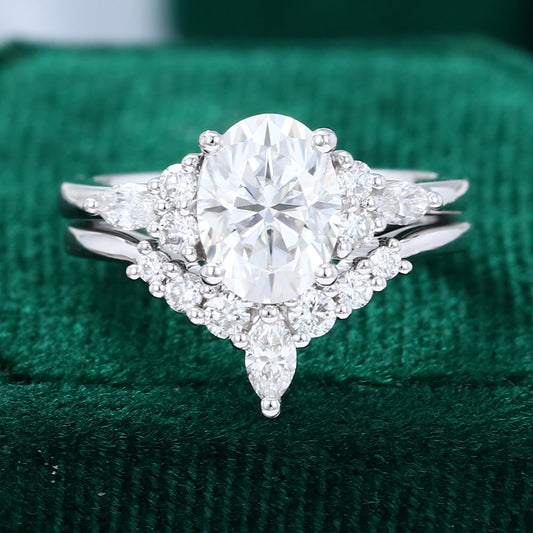 1.33 CT Oavl Moissanite Cluster Bridal Ring Set - farrellouise