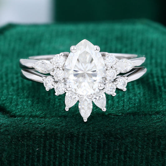 1.0 CT Pear Moissanite Cluster Bridal Ring Set - farrellouise