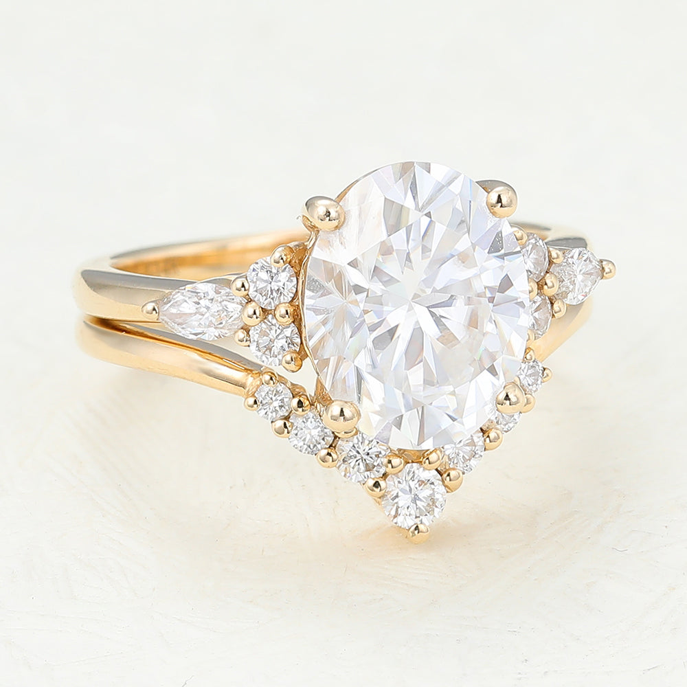 3.0 CT Oval Moissanite Cluster Bridal Ring Set - farrellouise
