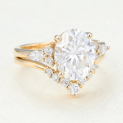 3.0 CT Oval Moissanite Cluster Bridal Ring Set - farrellouise