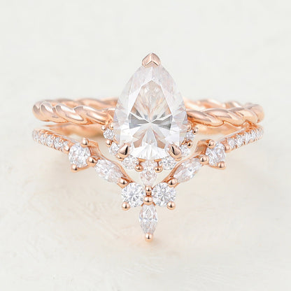 1.0 CT Pear Moissanite Cluster Bridal Ring Set - farrellouise