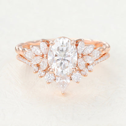 1.33 CT Oval Moissanite Cluster Bridal Ring Set - farrellouise