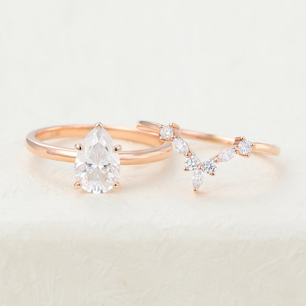 1.50 CT Pear Moissanite Solitaire Bridal Ring Set - farrellouise