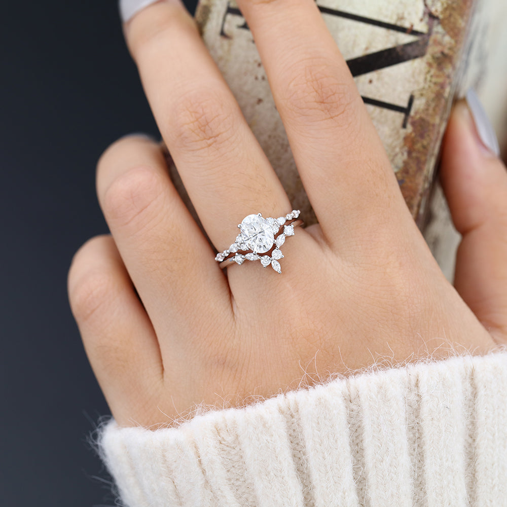 1.33 CT Oval Moissanite Cluster Bridal Ring Set - farrellouise