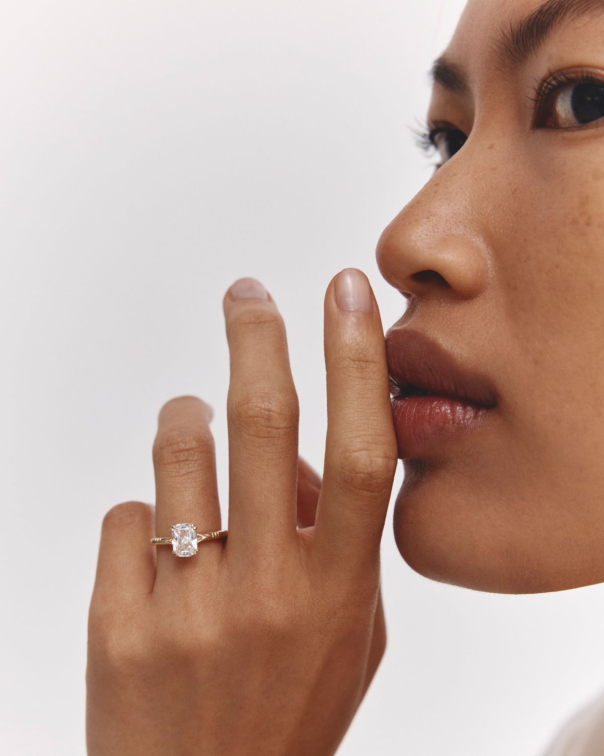 flannery_elongated_cushion_lab_diamond_vintage_solitaire_engagement_ring_2