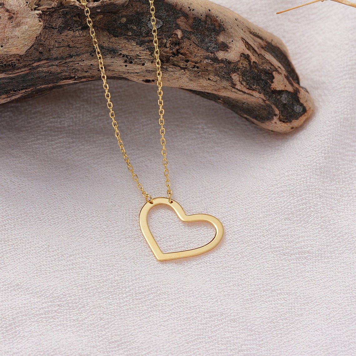 Dainty Heart Shaped Pendant Necklace for Her - farrellouise