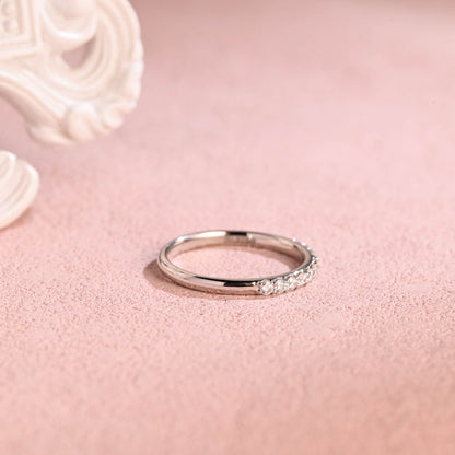 0.35 TCW Round Moissanite Minimalist Wedding Band - farrellouise