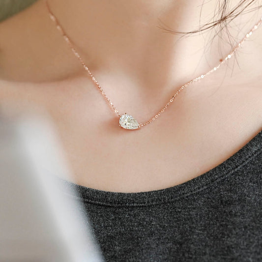 3.0 CT Pear Moissanite Diamond Solitaire Necklace - farrellouise