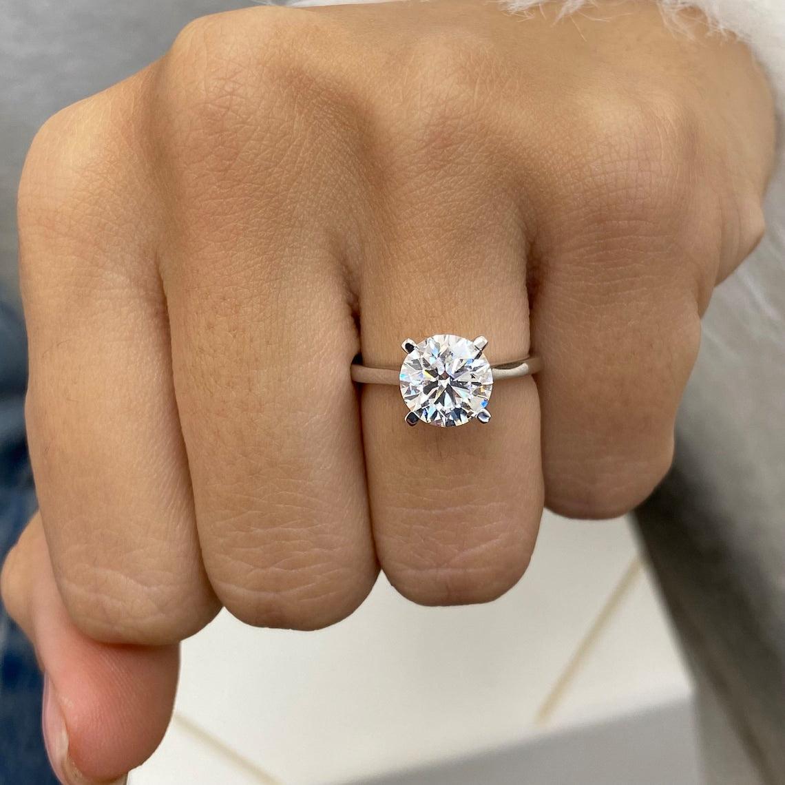 2.0 CT Round Moissanite Solitaire Engagement Ring - farrellouise