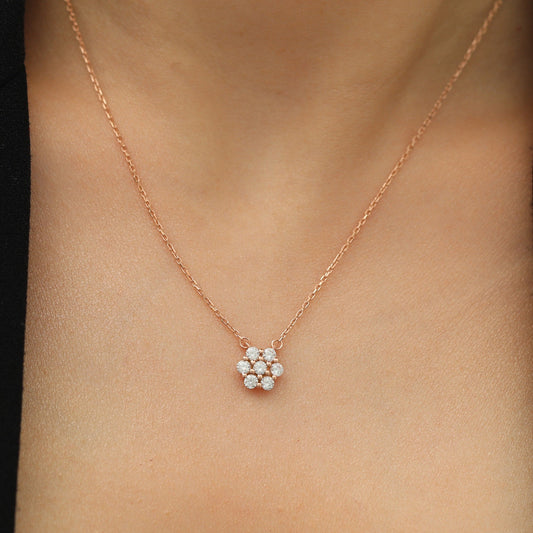 0.21 TCW Round Moissanite Flower Pendant Necklace - farrellouise