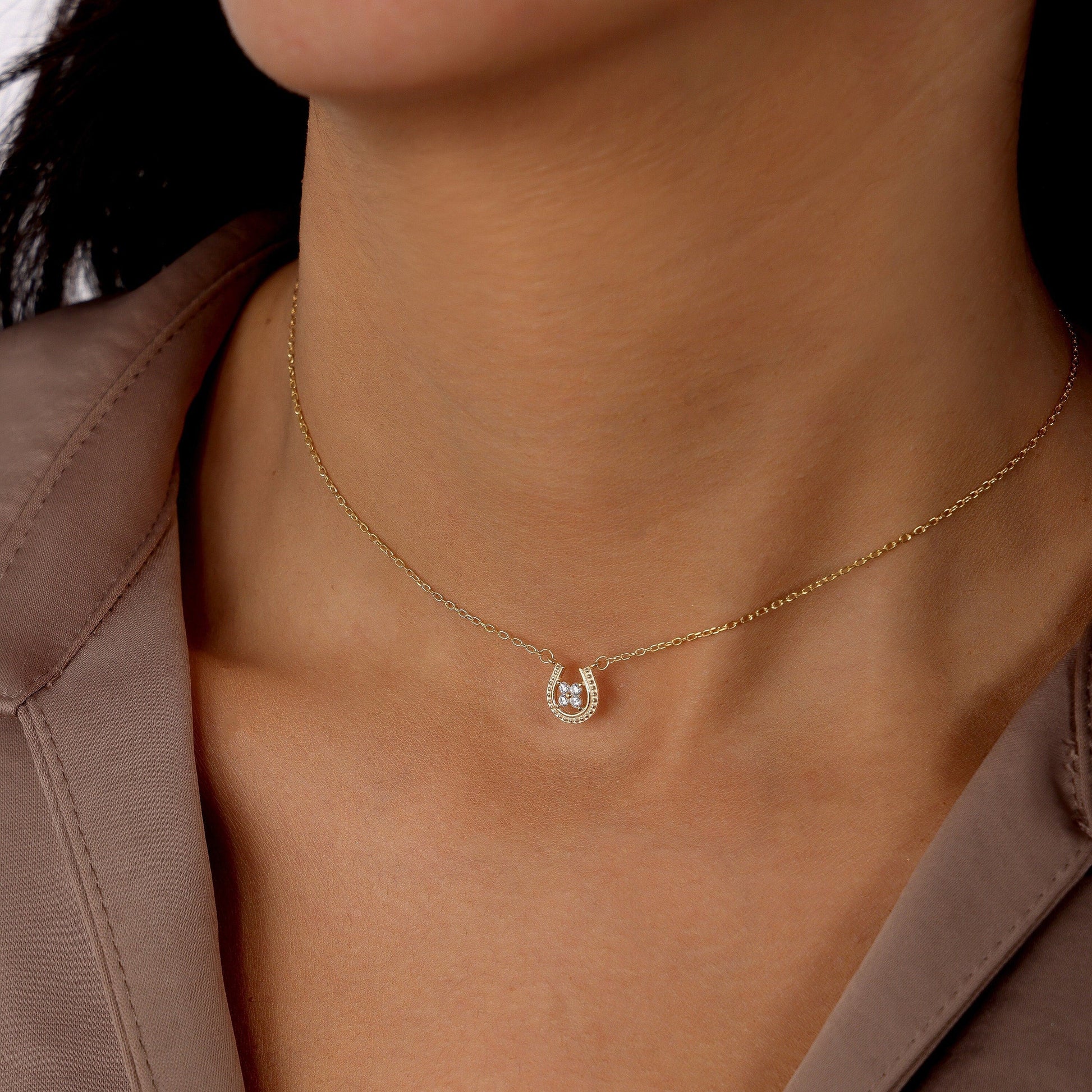 0.10 TCW Round Moissanite Tiny Horseshoe Necklace - farrellouise