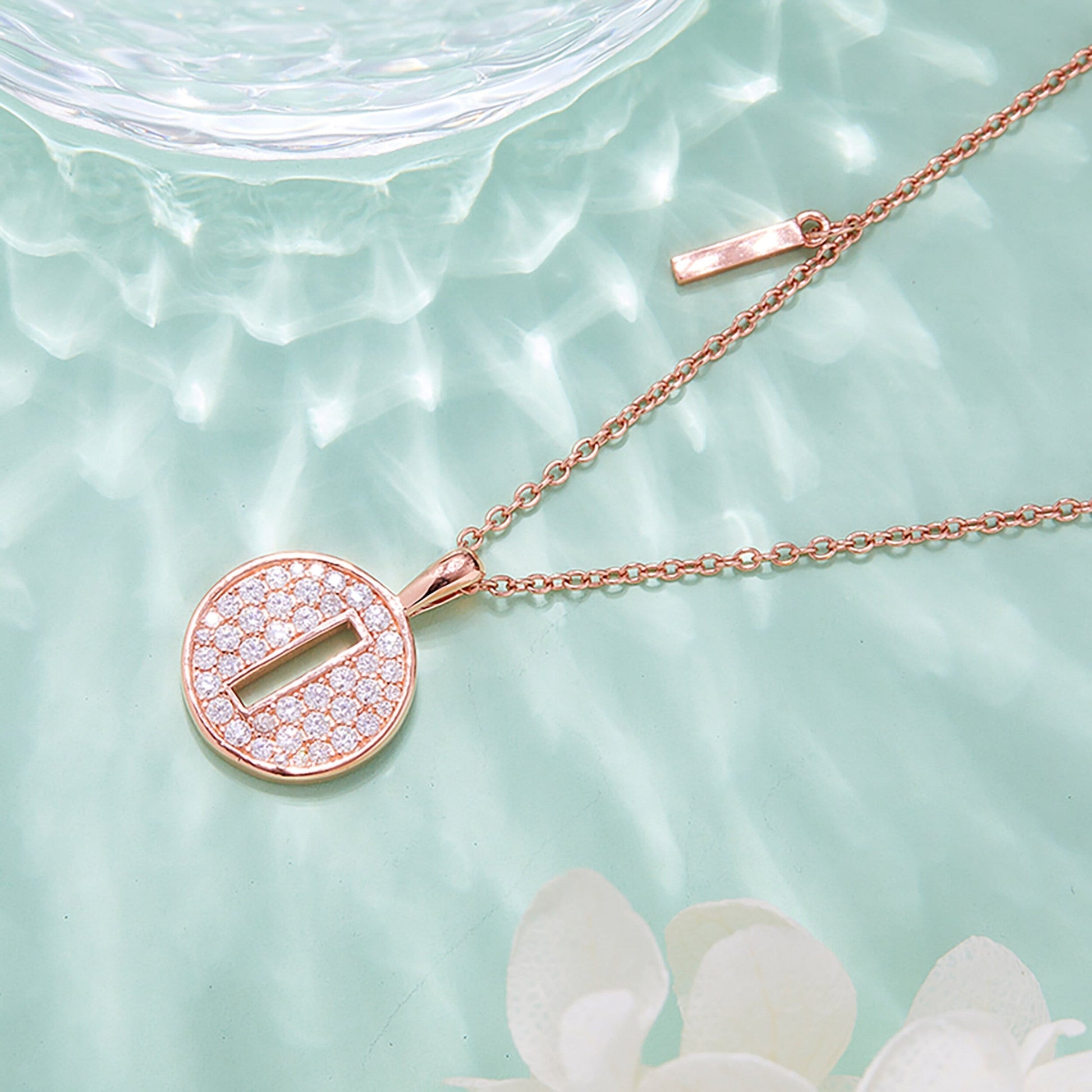 Customized "I" Letter Moissanite Diamond Necklace - farrellouise