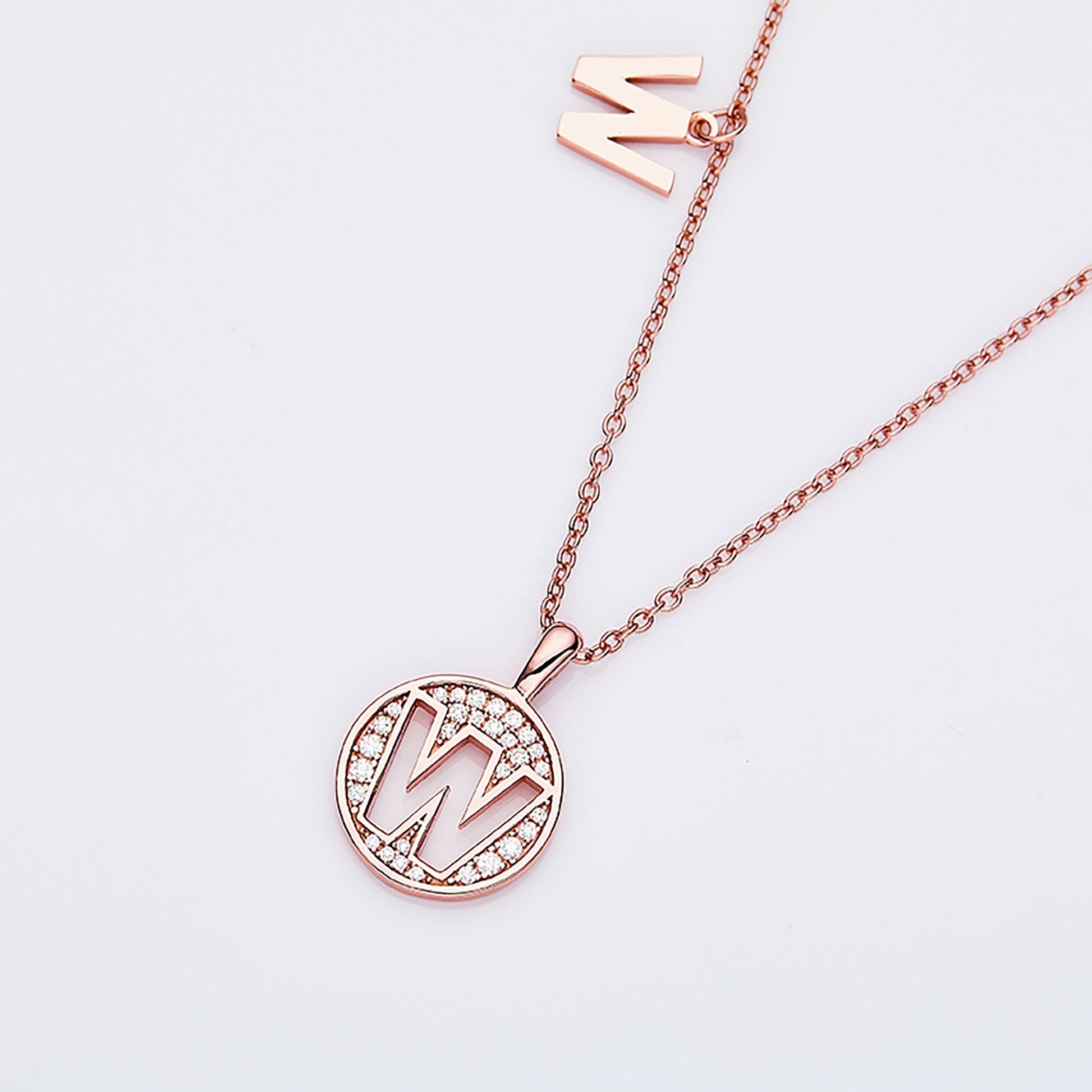 Customized "W" Letter Moissanite Diamond Necklace - farrellouise