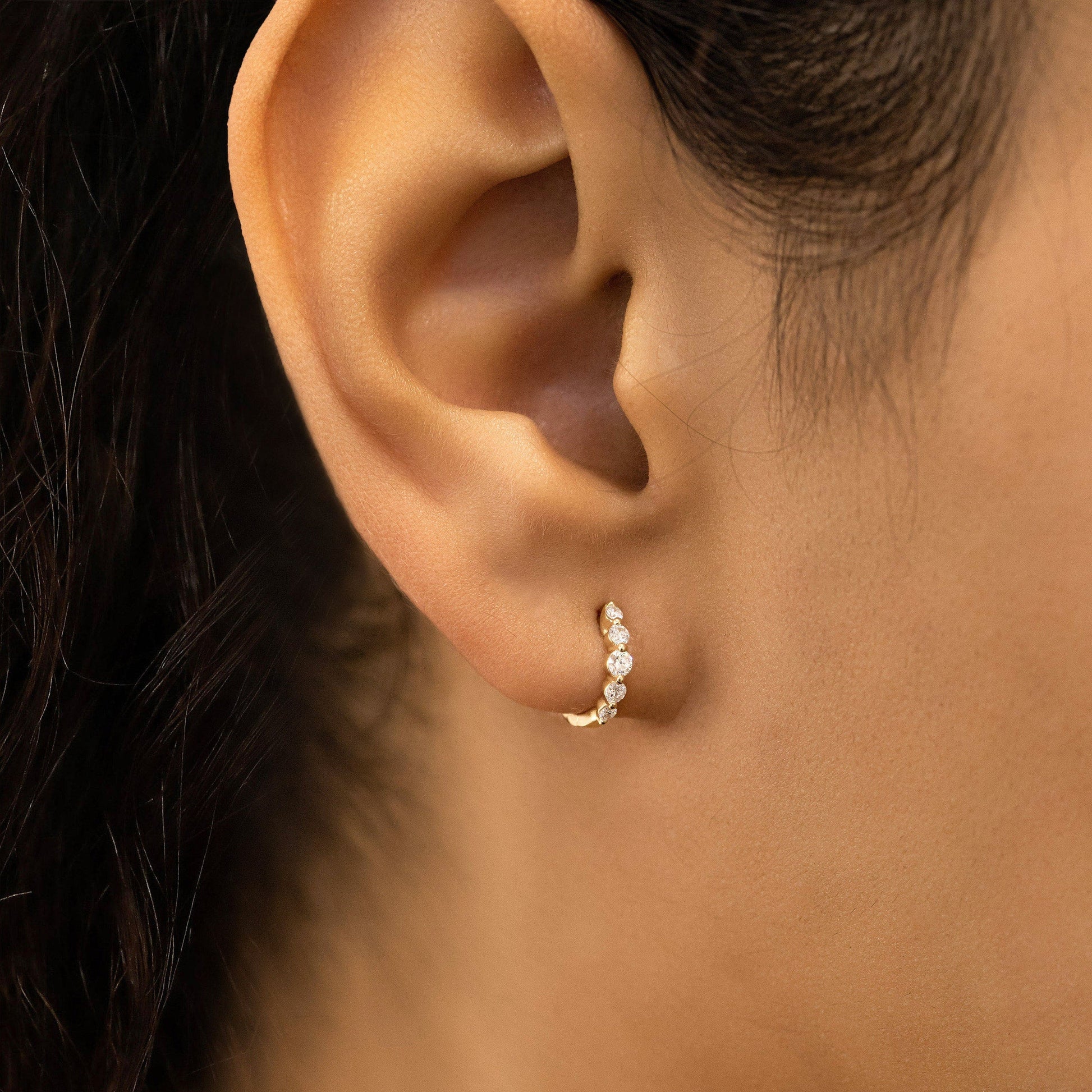 0.25 TCW-0.34 TCW Round Moissanite Diamond Hoop Earrings - farrellouise