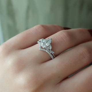 1.50 CT Pear Moissanite Cluster Engagement Ring